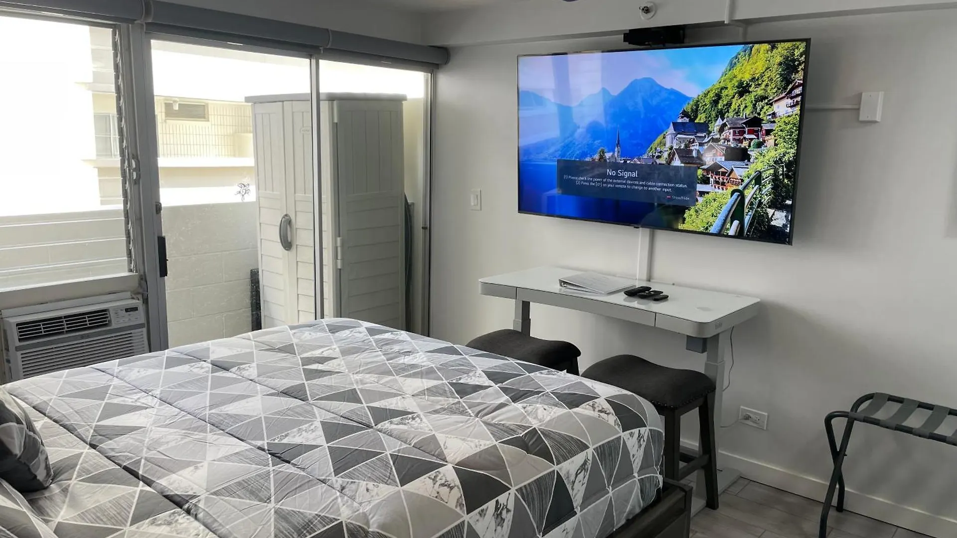 Modern Ocean View Studio - Waikiki Paradise! هونولولو شقة