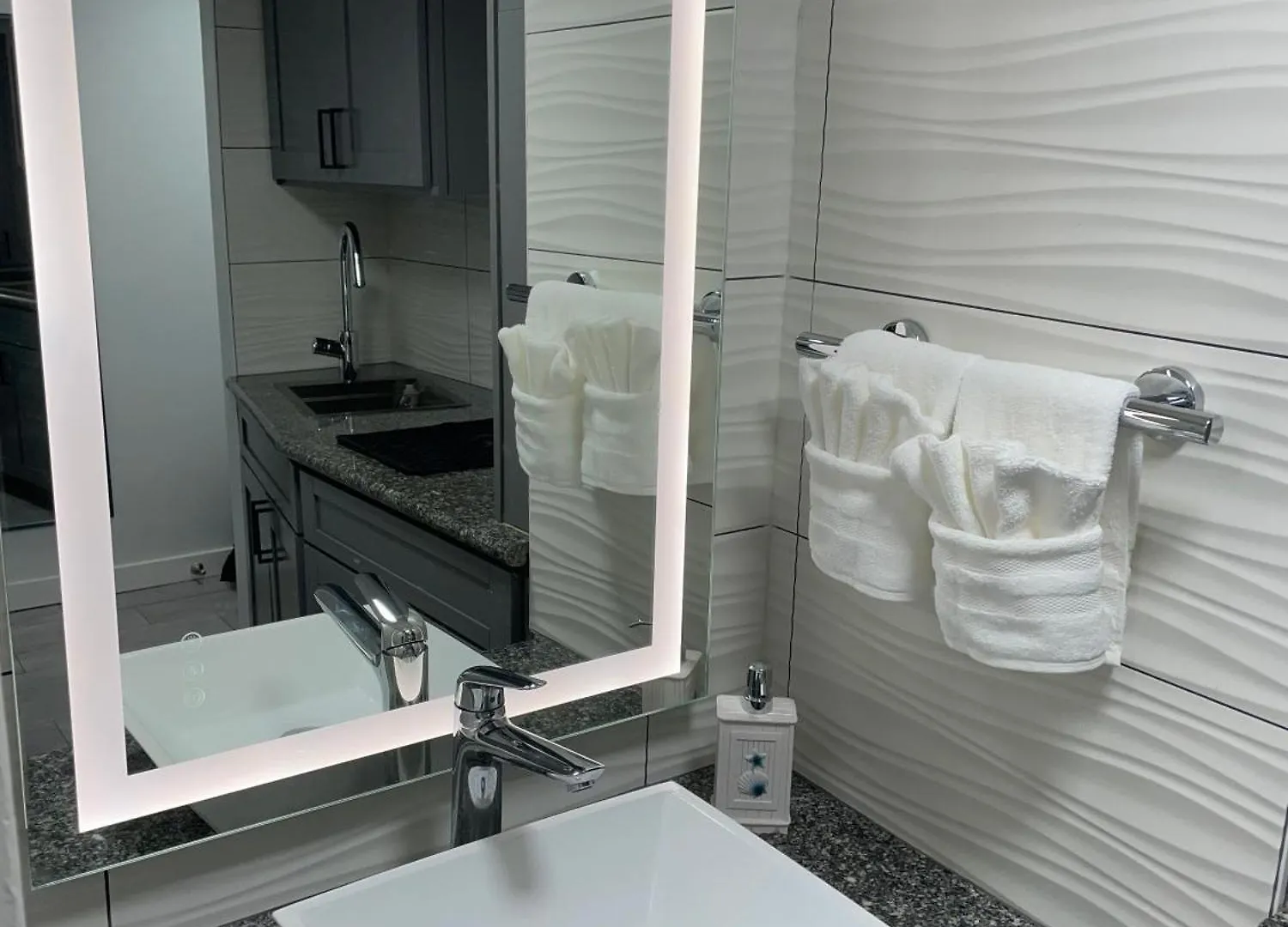 Modern Ocean View Studio - Waikiki Paradise! هونولولو الولايات المتحدة الأمريكية