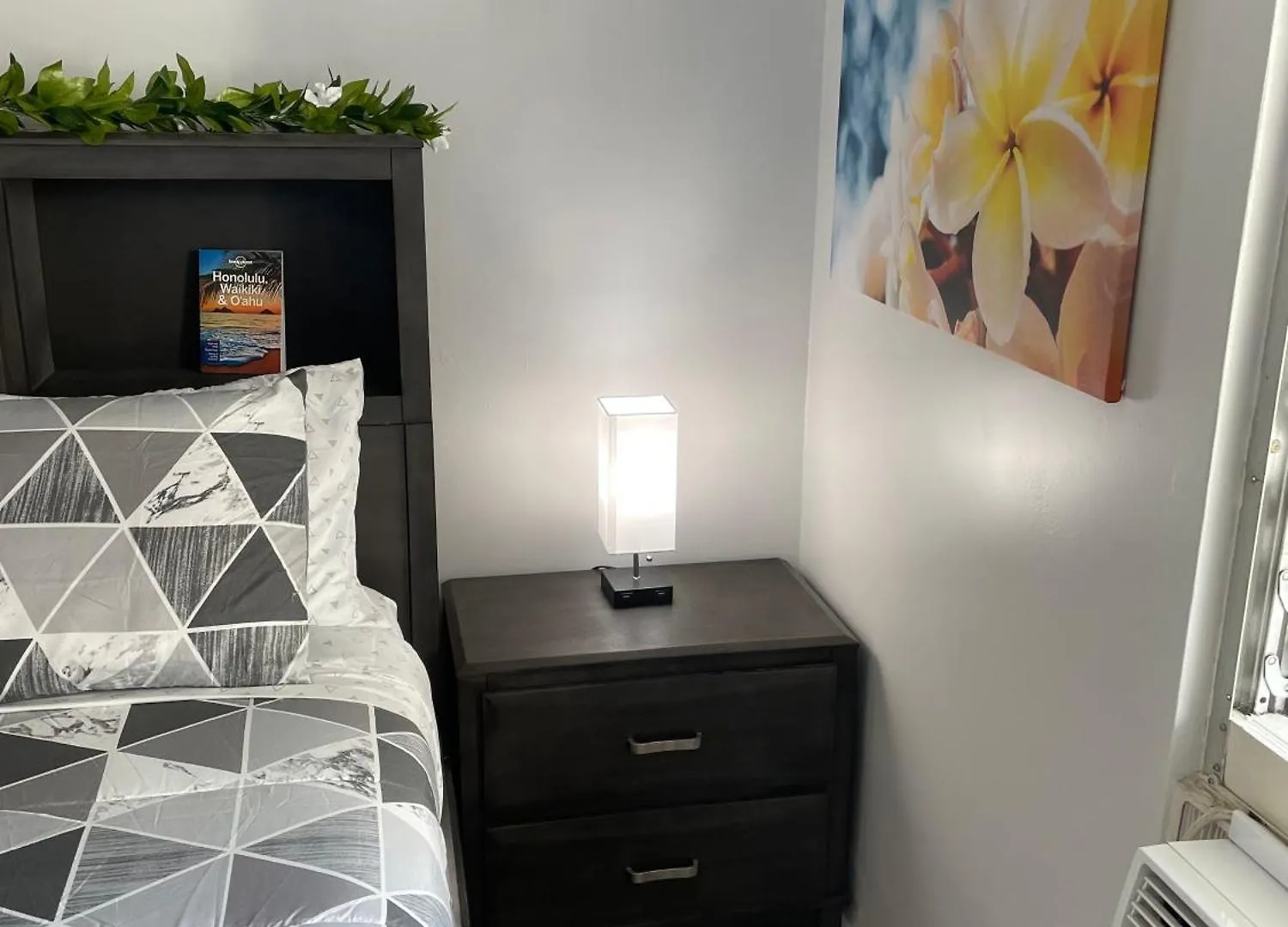 شقة Modern Ocean View Studio - Waikiki Paradise! هونولولو